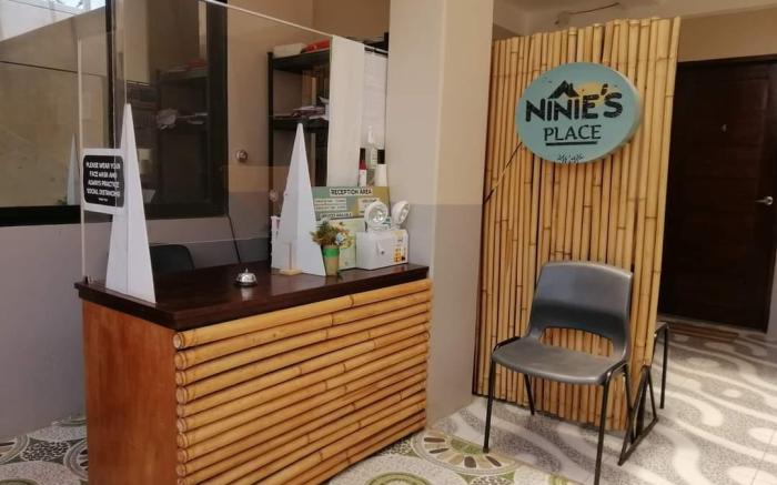 NINIE'S PLACE