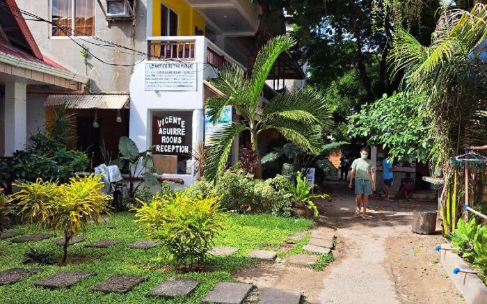 VICENTE AGUIRRE ROOMS/COTTAGES