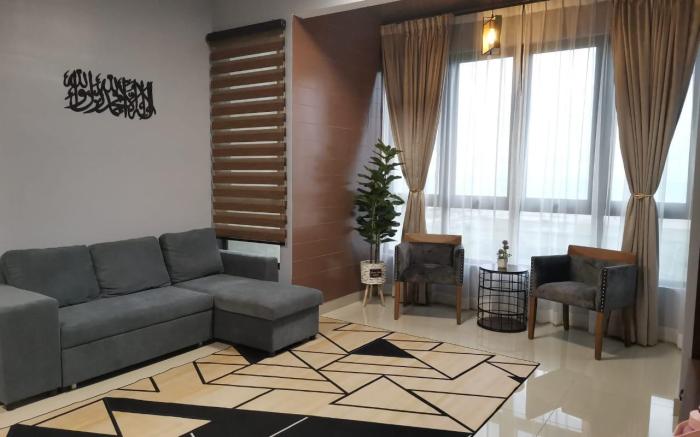 D'RZ Muslim Seaview Homestay@Bali Residence