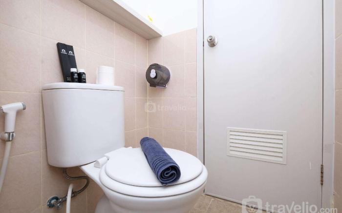 Warm Cozy Studio at Podomoro Golf View By Travelio