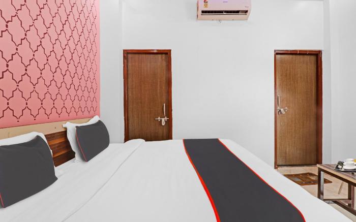 Collection O Shivashakti Grand Near Chaudhary Charan Singh International Airport
