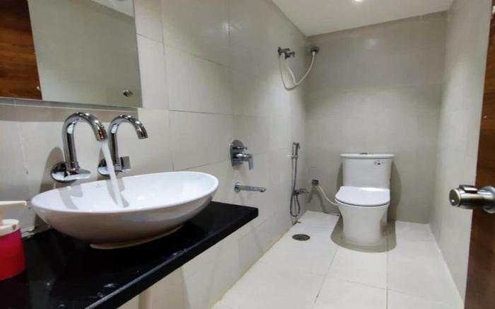 Hotel Hibiscus Tree-Bachupally