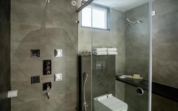 THE MANGAL VIEW RESIDENCY - A Luxury Boutique Business Hotel