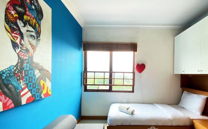 Luxury 3BR Grand Setiabudi Apartment By Travelio