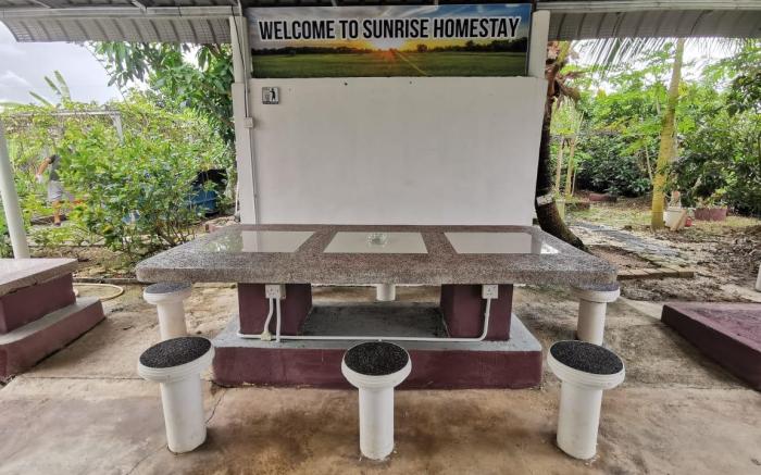 Sunrise Homestay