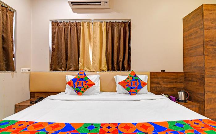 FabHotel Dak Plaza - Nr. Axis Mall