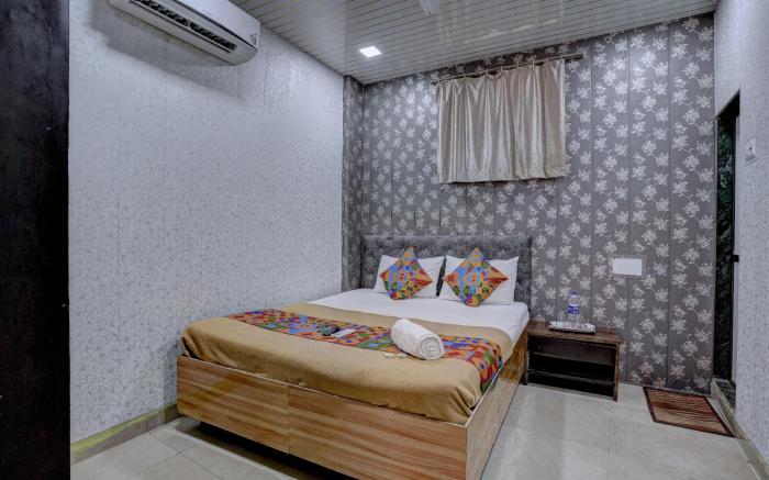 Hotel Saini Guest House, Mumbai