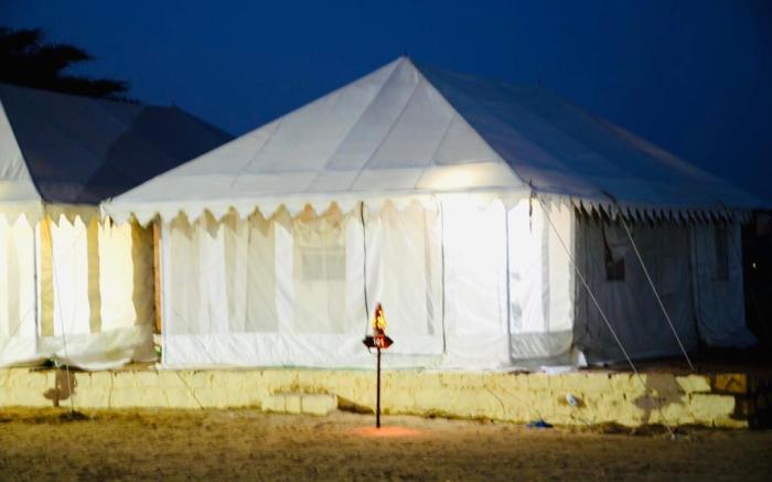 IDEAL DESERT CAMP AND SAFARI