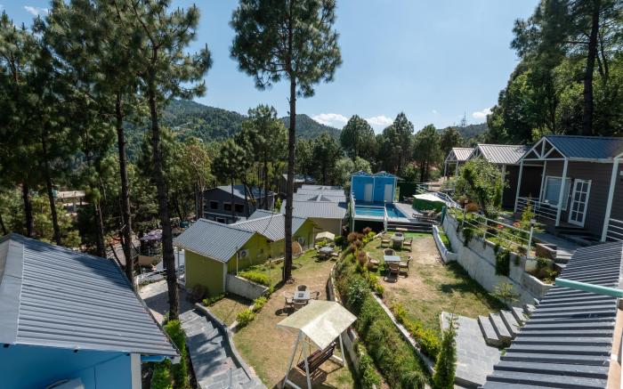 DLS Nature Trinket Resort – Dalhousie with Swimming Pool