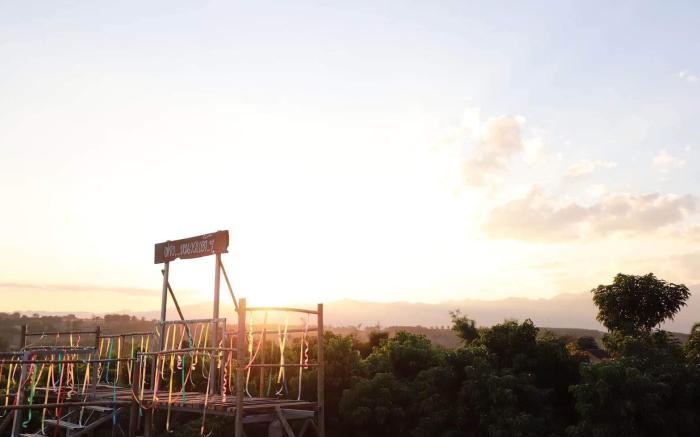 Banmuangnuea Resort Fang