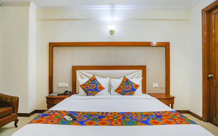 FabHotel Corporate Park