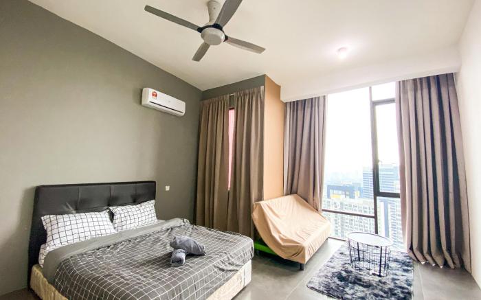 Cozy City View Studio Near IKEA/1Utama/TTDI