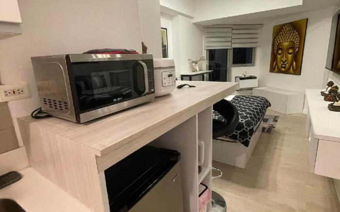 Bali Indonesia Feel in Monaco Tower Unit 608