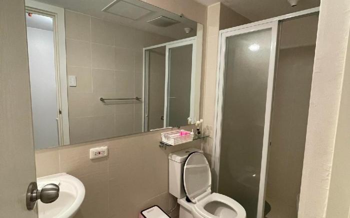 Bali Indonesia Feel in Monaco Tower Unit 608