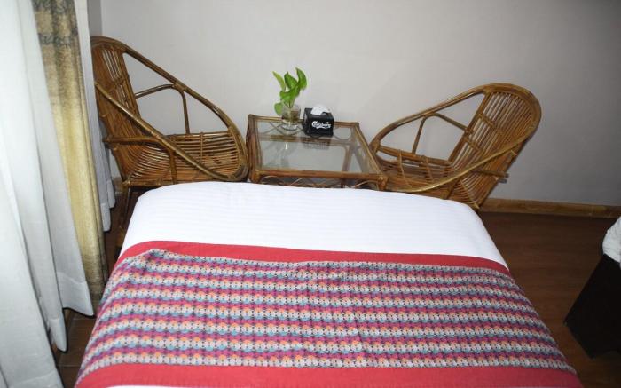 Twin-Bed Room -relaxing, rejuvenating