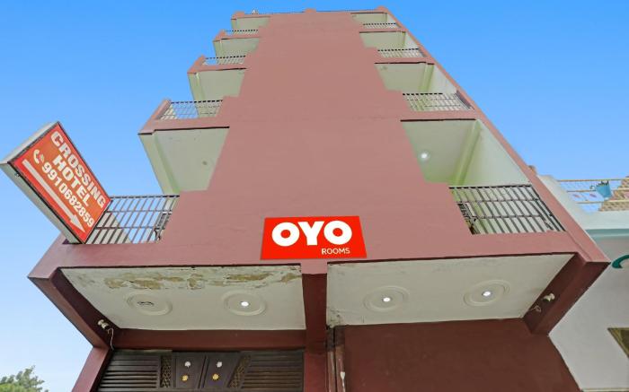 Hotel O by OYO Crossing Hotel Ghaziabad Railway Station