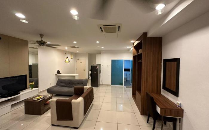 Georgetown Gurney 5 pax Max  Mansion One Penang