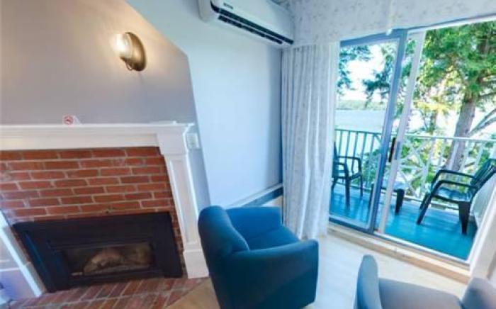 Ripplecove Hotel & Spa