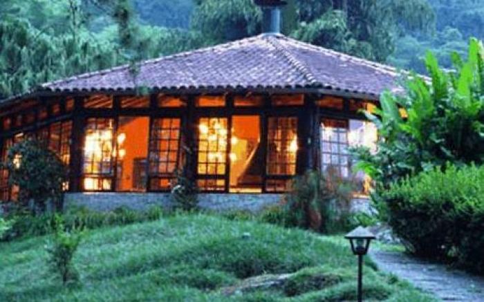 Auberge Suisse Pousada