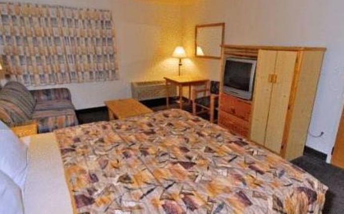 Cedars Inn