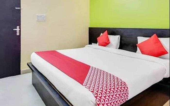 Hotel Shivam Palace