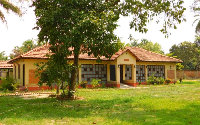 Gram Bangla Retreat