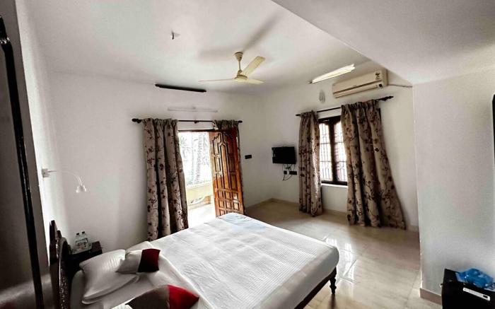 Kovalam Beach house -sea view202