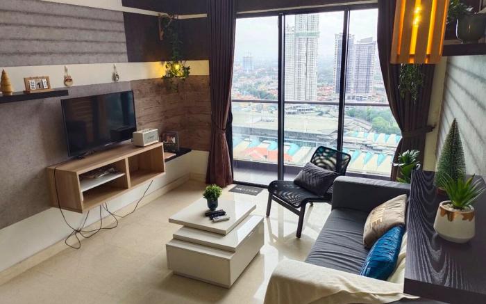 Duplex City View @ V Summer Near CIQ R&F 6-11 pax