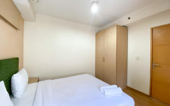 Comfort 2BR 6th Floor Metropark Condo By Travelio