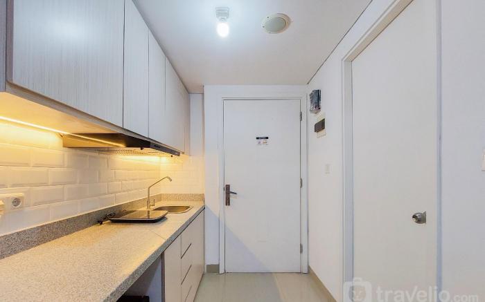 Minimalist Studio Poris 88 Apartment By Travelio
