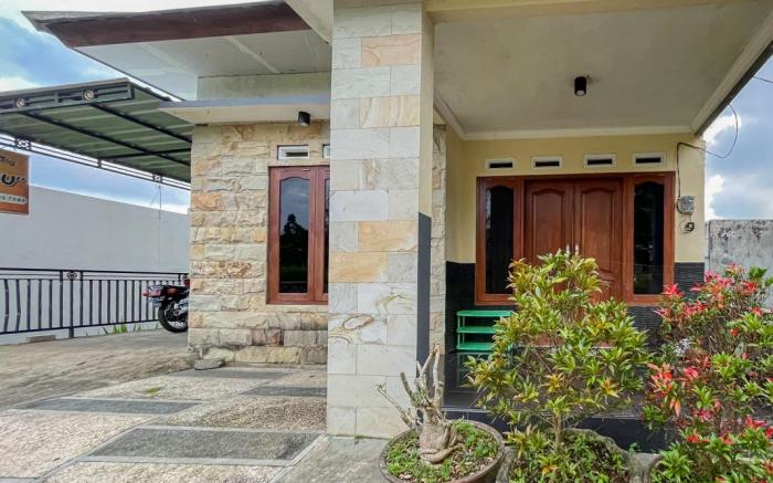 Dayu Villa Batu by The Lavana