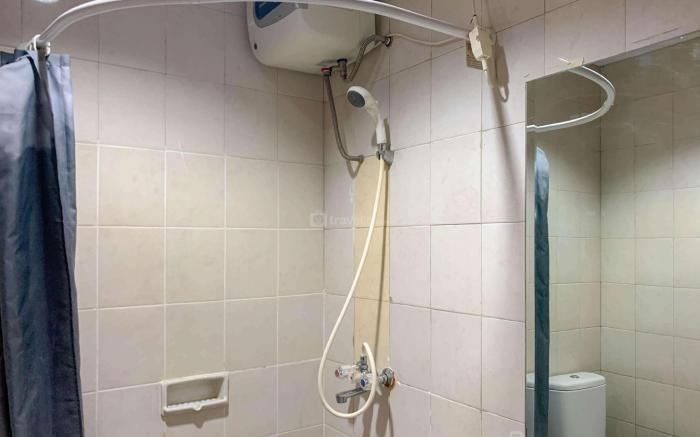 Comfort 1BR Apt at Thamrin Residence By Travelio