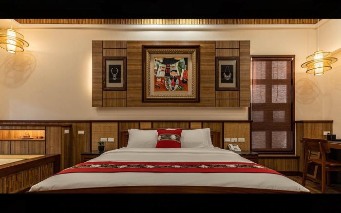 山花映水紅莊園民宿