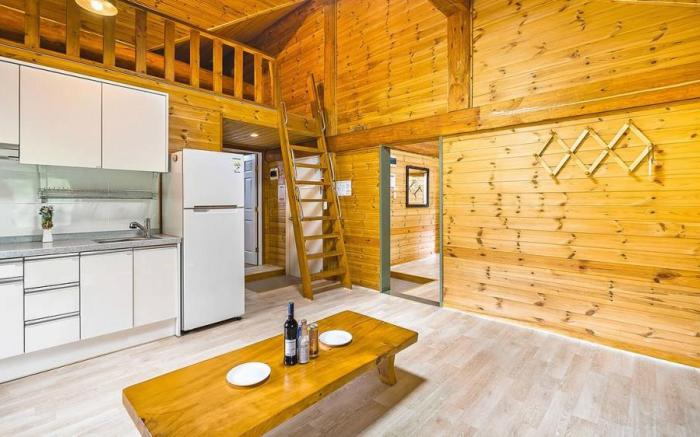 Moon river pension