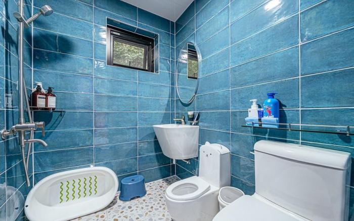 Shine Kids Pool Villa