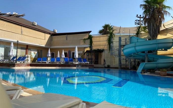 Zehra Hotel - Halal Concept