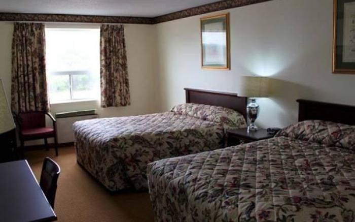 Borden Inn and Suites