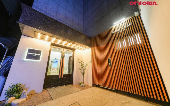 Hotel Less Seoul station