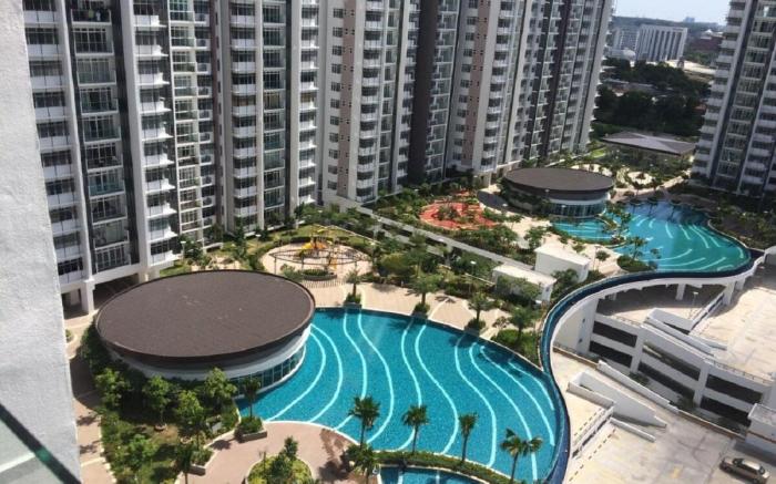 Dwiputra Putrajaya 6 + 1 PAX Suite with Big Pool