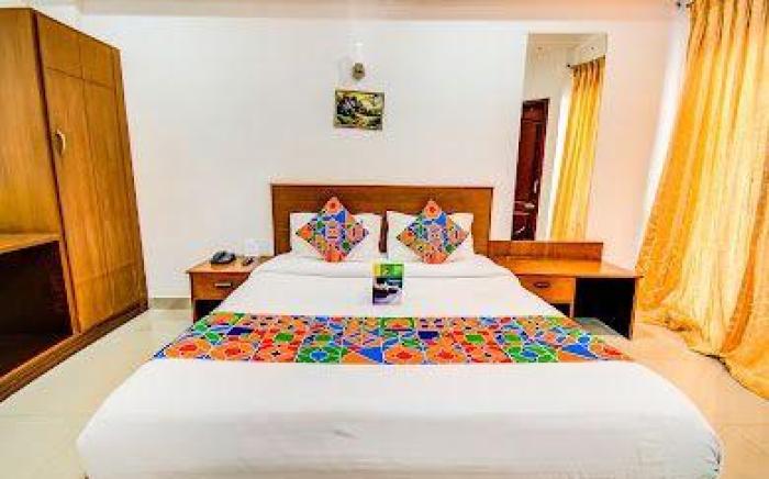 Hotel Kurunji Meridian