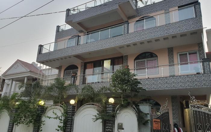 Pratimalaya Inn.
