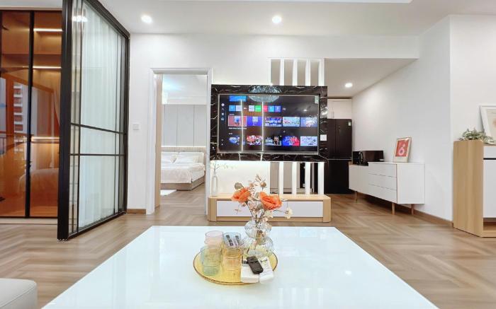 Vinhome Time City 2 Bedroom Nice & Good View