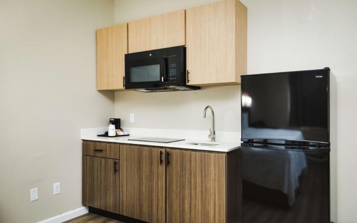 SureStay Studio by Best Western Conroe Downtown