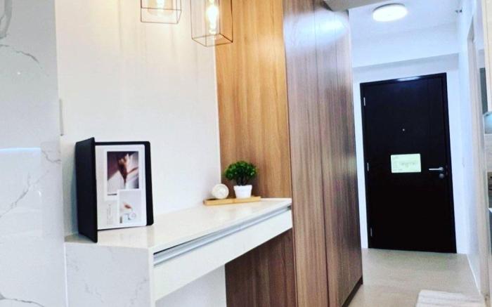 Modern Designed Studio Condo Near Ayala Centrio
