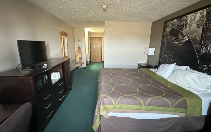 Burgundy Inn & Suites By OYO El Paso