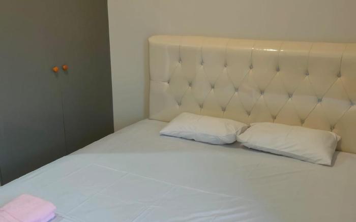 Apartement Taman Anggrek Residence  Near Mall