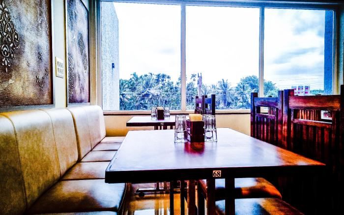 SADANAND'S HIGHWAY INN,TUMKUR