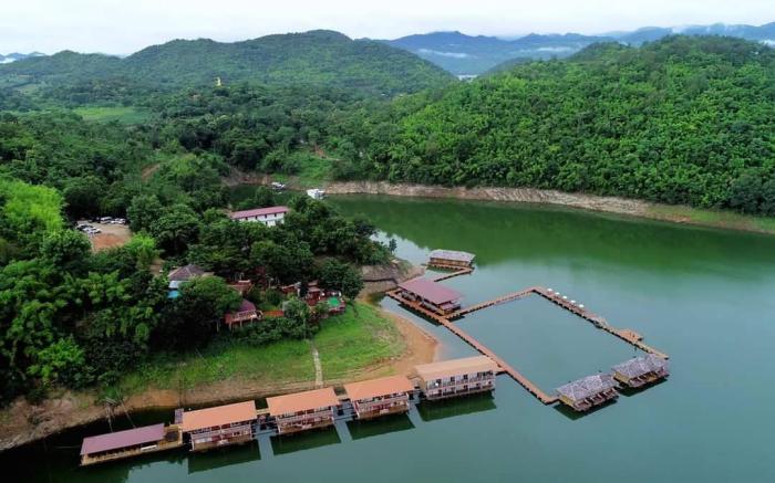 Phuphlai Lake Resort