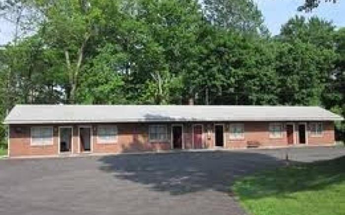 Cadet Motel