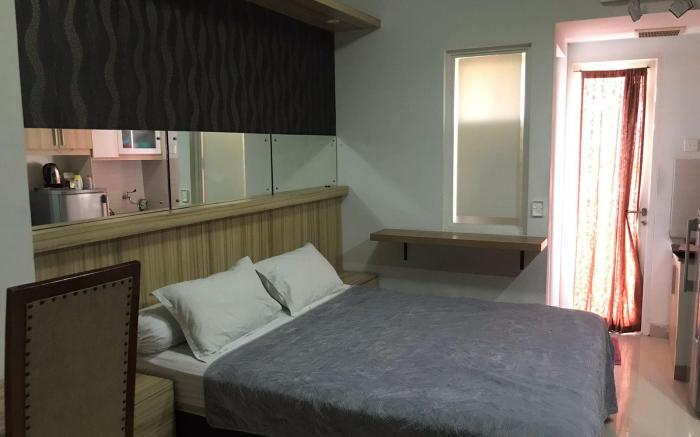 Student Castle Apartment Ultra HD
